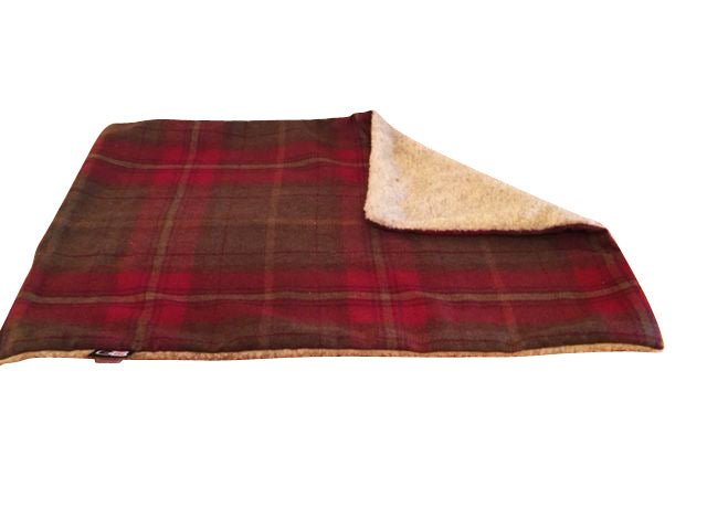 Handmade Check & Fleece Pet Blanket